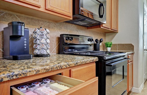 Washington Ave./ Memorial Park House | LUXURY HOUSTON HEIGHTS TOWNHOME on I-10
