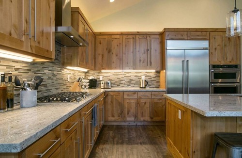 Truckee House | ⭐️Luxury newly built with Sauna, Steam and Hot Tub