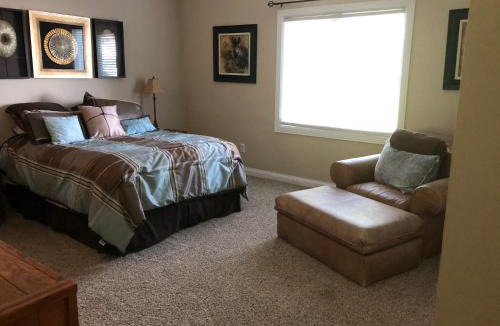 Maxwell Apartment | Luxury on the lake