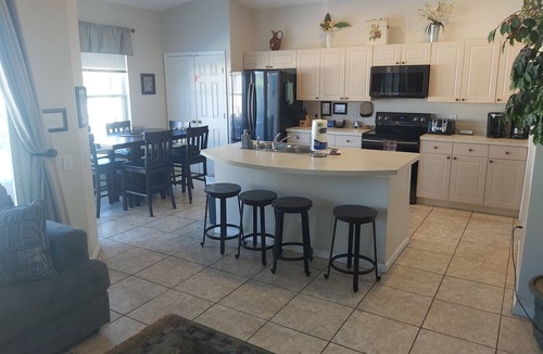 Windsor Palms House | Luxury Pool Home Steps to Disney, 2 Master Suites, Gated, Game Rm, BBQ Free WiFi