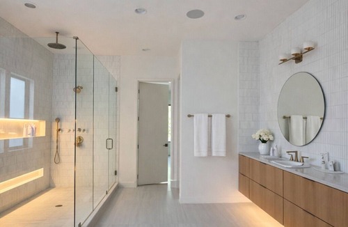 North Buckhead House | Luxury Posch Retreat w/Pool, Sauna & Gym, & 5BR