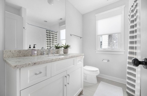 Charlotte House | Luxury Spa (Hot tub), Sauna, Gas Fire pit & more
