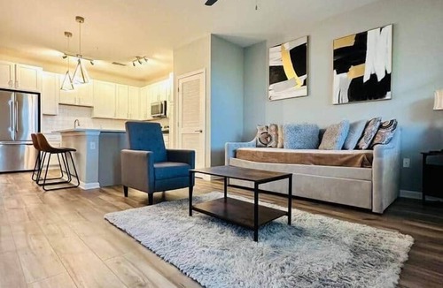 Highlands Apartment | Luxury Stay Minutes from JAX AIRPORT + StJohns River