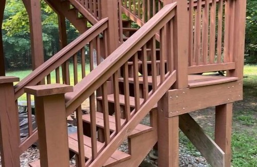 Mingo Apartment | Luxury Suite on 7 Acres of Woods! Fireplace, Whirlpool!