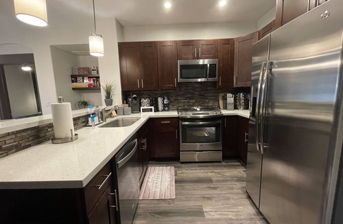 Valencia Condo | Luxury Top Floor Condo 5 min from Magic Mountain in a resort style gated complex