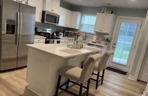 North Chesterfield House | Luxury townhome w/Private guest floor