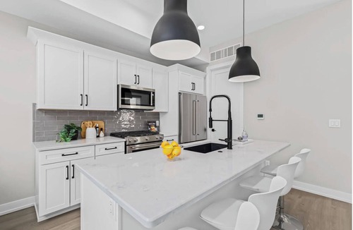 Rochester Condo | Luxury Two Story Condo Loft Style Downtown Rochester Hills