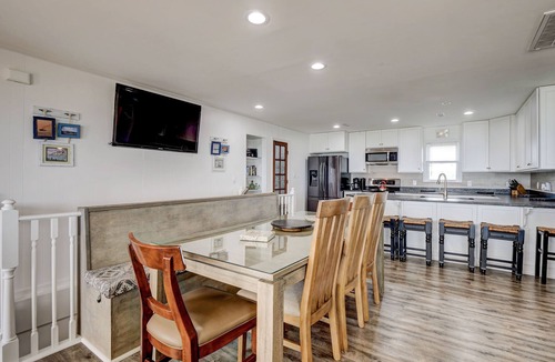 Surf City House | M&M Sandcastle - BEACHFRONT Ranch - second home M&M Beach Oasis 612684