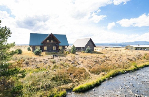 Cameron House | Madison River Retreat