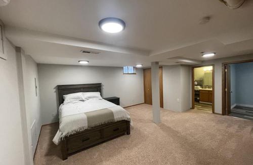Ennis House | Madison Valley Getaway in Downtown Ennis, MT