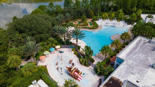 Davenport House | Magic Mirage by AvantStay Group Retreat Private Pool Resort Access