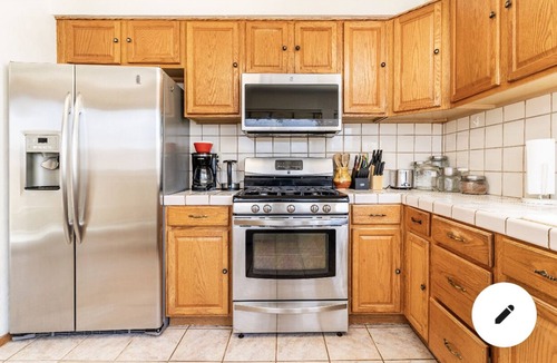 La Presa Villa | MAGIQ Manor- Private 2 Bedrooms, 1 Bath. No Shared Spaces w Private Yard
