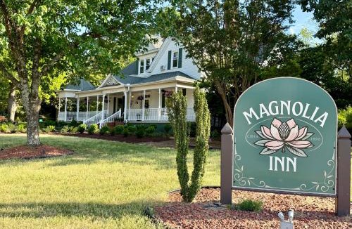 Clayton Bed & Breakfast | Magnolia Inn