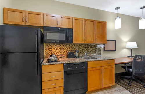Stanley Hotel | MainStay Suites Stanley