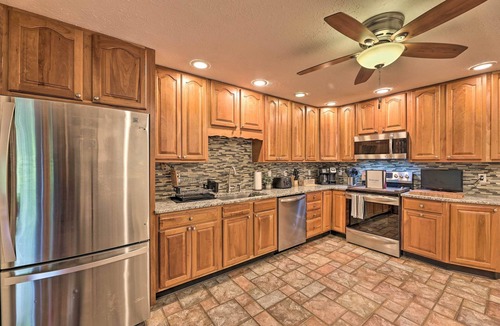 Lewisburg Cabin | Majestic Caldwell Retreat w/Wraparound Deck!
