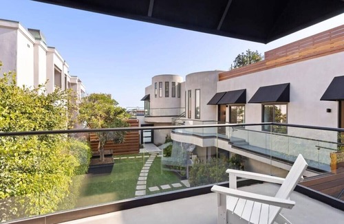 Eastern Malibu Apartment | Malibu Sand Suite #15 by Stay Awhile Villas
