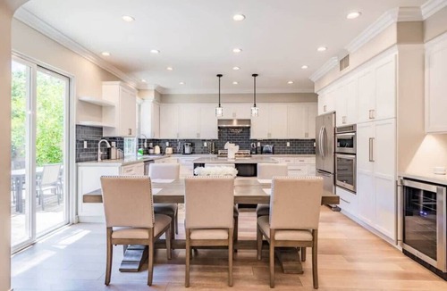 Woodbury House | Marbella Lane - Modern and Sophisticated Home