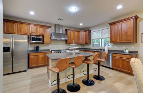 Saguaro Canyon HOA House | Marion Way