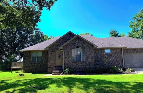 Martin House | 🗝 Martin TN 3 Bedroom Home Close to UTM
