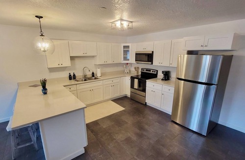 Kellogg Condo | Marvelous condo with a relaxing porch, central location, and wifi in Kellogg, ID