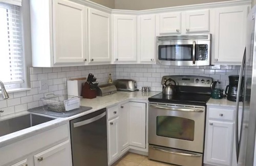 Moose Can Gully Condo | Marvelous Mountain-View Condo