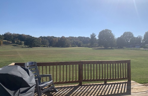 Winston - Salem House | Master Bedroom/on Golf Course/quiet Neighborhood/share house with other renters