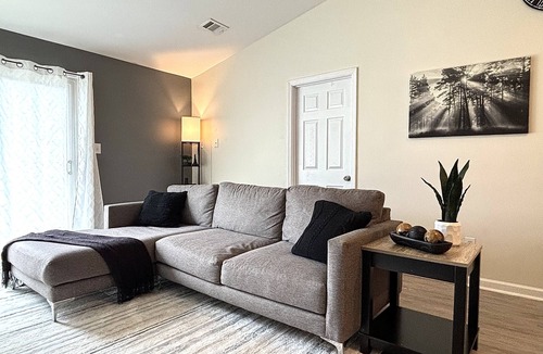 National Hills House | Masters Getaway - 1 mile from Augusta National