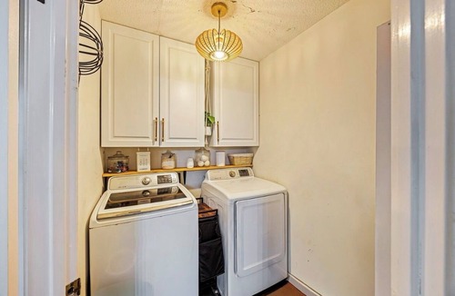 Gracewood House | Masters Week Luxury: 3BR Home Ample Parking & Privacy - Augusta Regional Airport