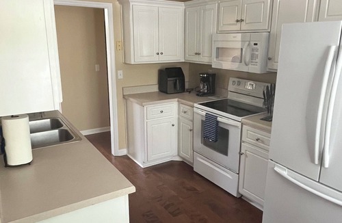 Warrenville House | Masters Week Retreat Near Augusta – Quiet, Comfortable & Spacious