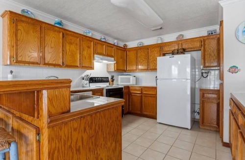 Matagorda House | Matagorda-Stunning Waterfront Views-Swim Spa-Private Pier-Relax