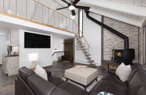 Big Sky Meadow Village House | Meadow View on Golf Course