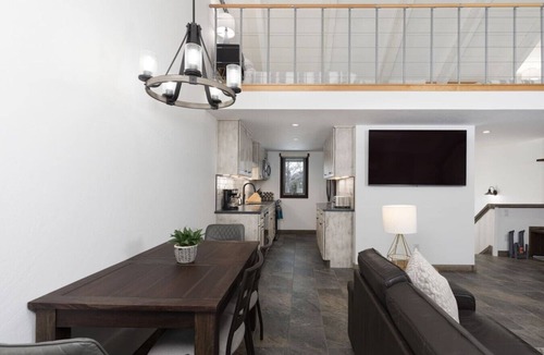 Big Sky Meadow Village House | Meadow View on Golf Course