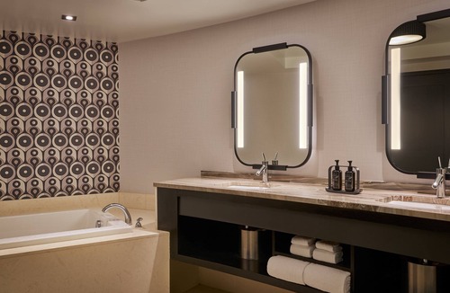 Downtown Detroit Hotel | MGM Grand Detroit