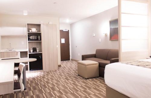 Springville Hotel | Microtel Inn & Suites by Wyndham Springville