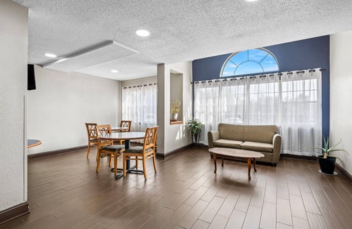 Barium Springs Hotel | Microtel Inn & Suites by Wyndham Statesville