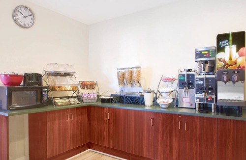 Kannapolis Hotel | Microtel Inn & Suites by Wyndham Kannapolis/Concord