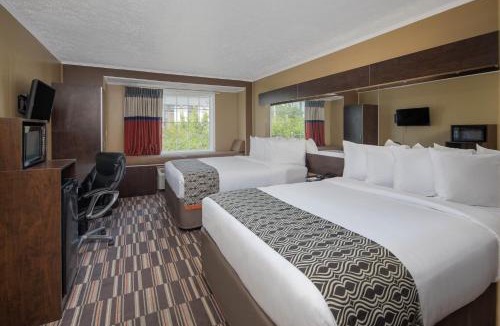 Dentsville Hotel | Microtel Inn & Suites by Wyndham Columbia Fort Jackson N
