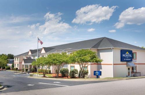 Dentsville Hotel | Microtel Inn & Suites by Wyndham Columbia Fort Jackson N