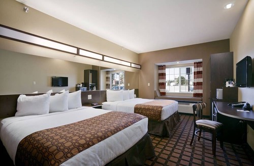 Sidney Hotel | Microtel Inn & Suites by Wyndham Sidney