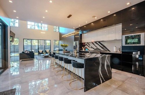 Westside Villa | Midtown Modern Showpiece - Pool - Pets - Rooftop