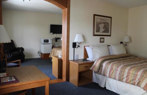 Sheridan Hotel | Mill Inn