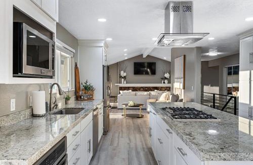Olympus Cove House | Millcreek Villa- Scenic Fun & Games Getaway! home