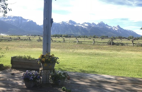 Jackson Hole House | Million Dollar Tetons View