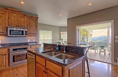 Sky Valley House | MillionDollarViewSkyValley,ElectronicBasketball,91Mbps,3bedroom,2 bath, 1Level,