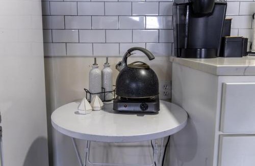 Southeast Yonkers Apartment | Minimal 1bed APT basement with free parking