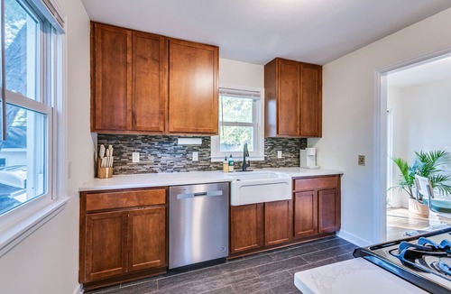 St. Louis Park House | Minimal, Modern, Centrally Located Home. Pet friendly!
