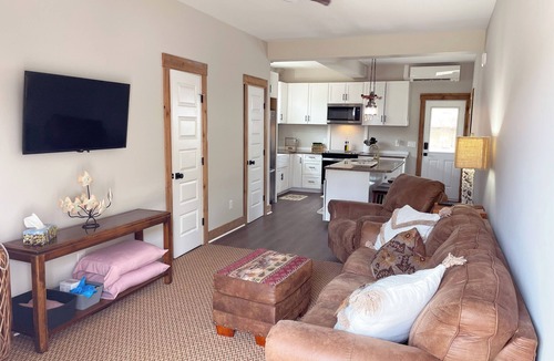 Varnamtown House | Minuets from beautiful Holden Beach, seconds away from Lockwood Folly boat ramp
