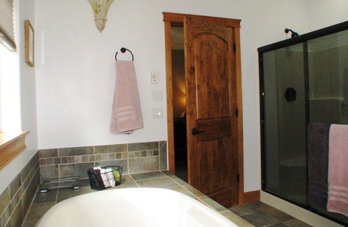 Lakeside House | Minutes from Flathead Lake! ~ NEW Theater Room! NEW AC! Glacier NP!