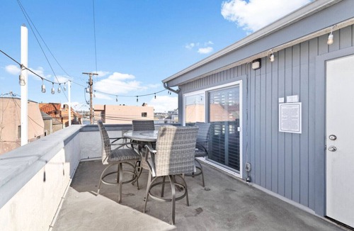 Mission Beach House | Mission Beach 3BR with Rooftop and Hot Tub