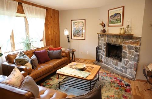 Upper Rattlesnake House | Missoula Rattlesnake Retreat - outdoor paradise
